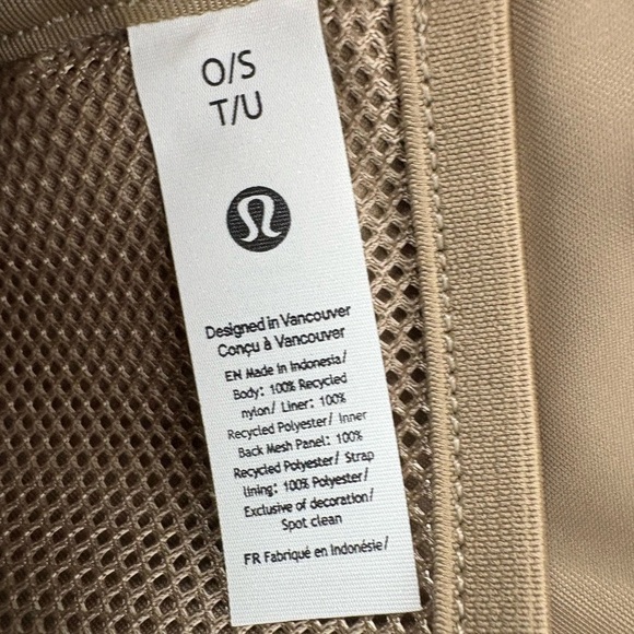 Lululemon Everywhere Backpack Small 11.5L Metal Hardware main image 4